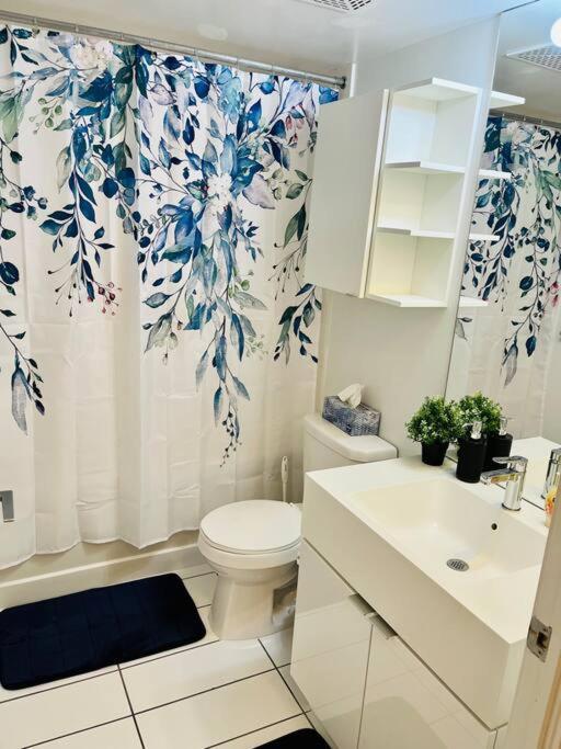 Deluxe Suite Toronto Zewnętrze zdjęcie
