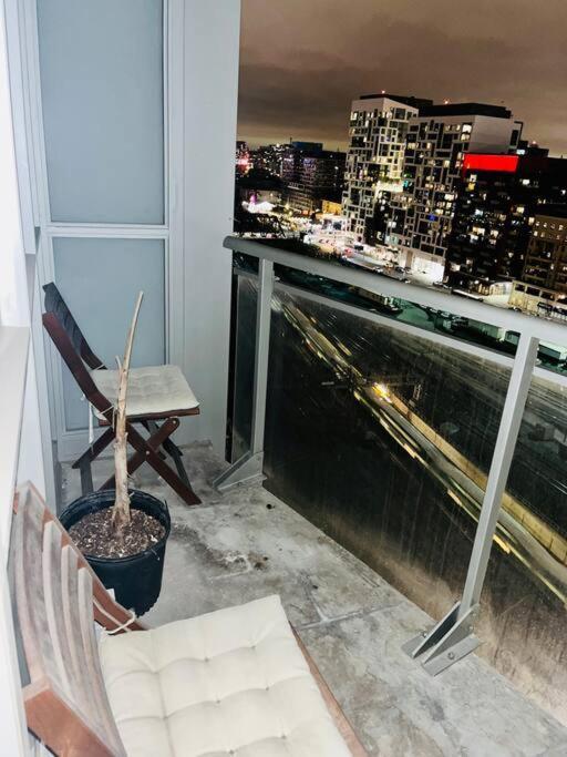 Deluxe Suite Toronto Zewnętrze zdjęcie