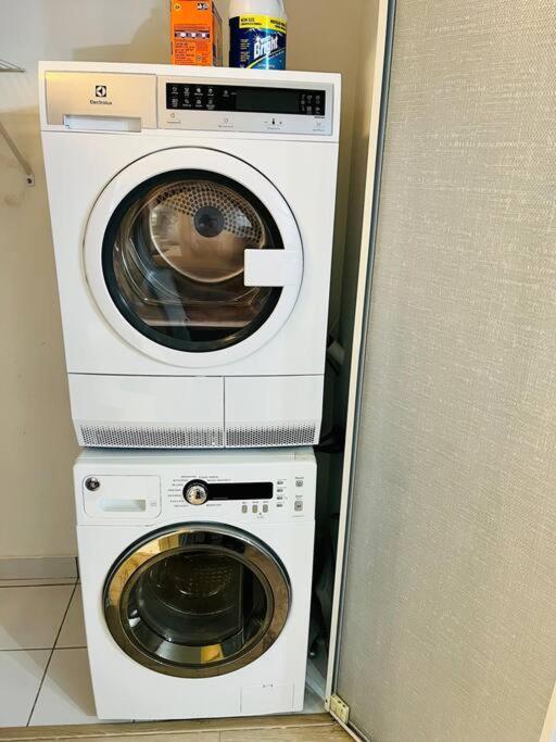 Deluxe Suite Toronto Zewnętrze zdjęcie